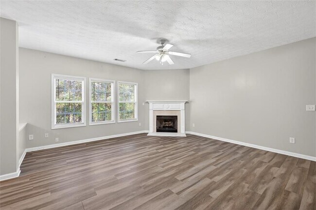 Building Photo - 4160 Plantation Mill Dr