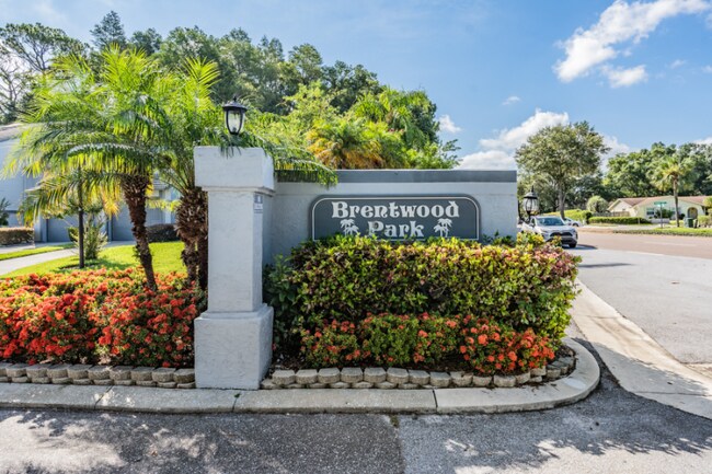Building Photo - 4283 Brentwood Park Cir