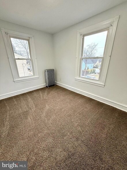 Building Photo - 1906 49th St