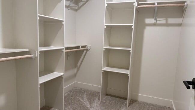 Building Photo - 5313 Makana Ln