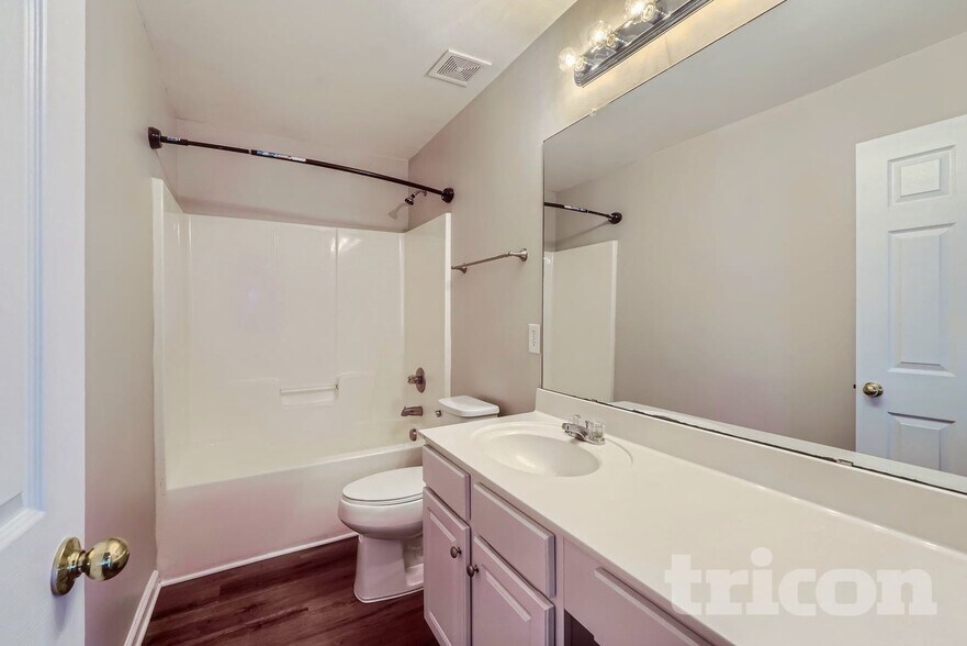 Building Photo - 2303 Catoctin Hollow Ct