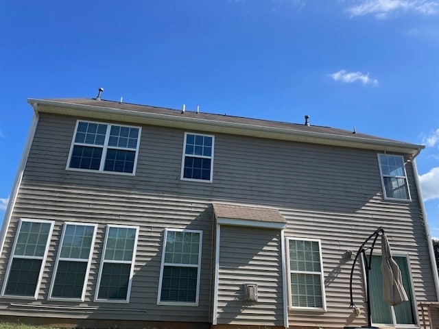 Building Photo - Beautiful Simpsonville Home