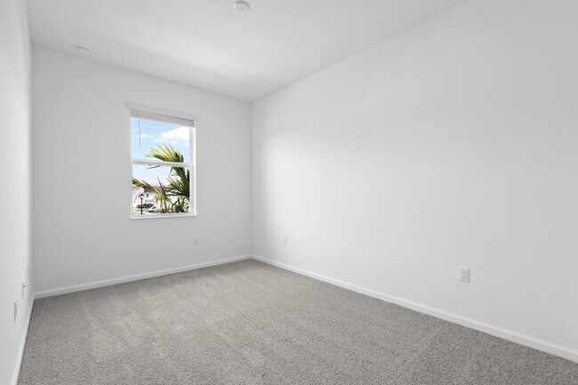 Building Photo - 4616 Longwood Lk Sq