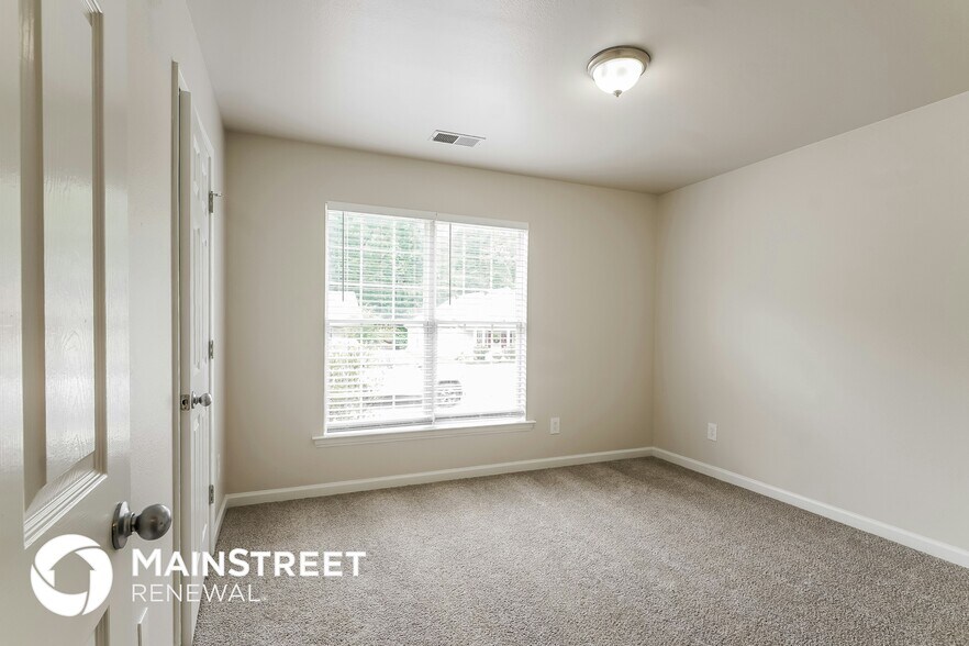 Building Photo - 181 Reese Dr