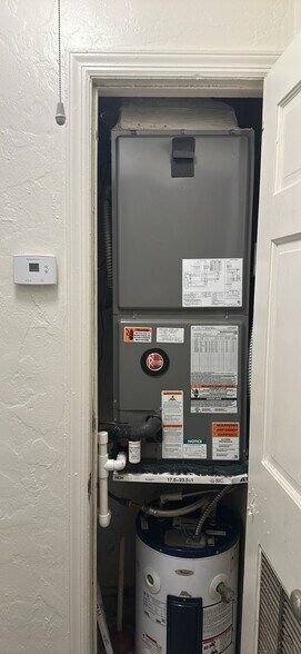 Building Photo - 2024 Taylor St