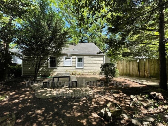 Building Photo - 1053 Faith Ave SE