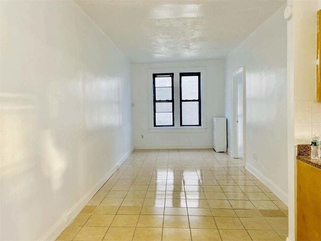 Primary Photo - 6923-6920 20th Ave