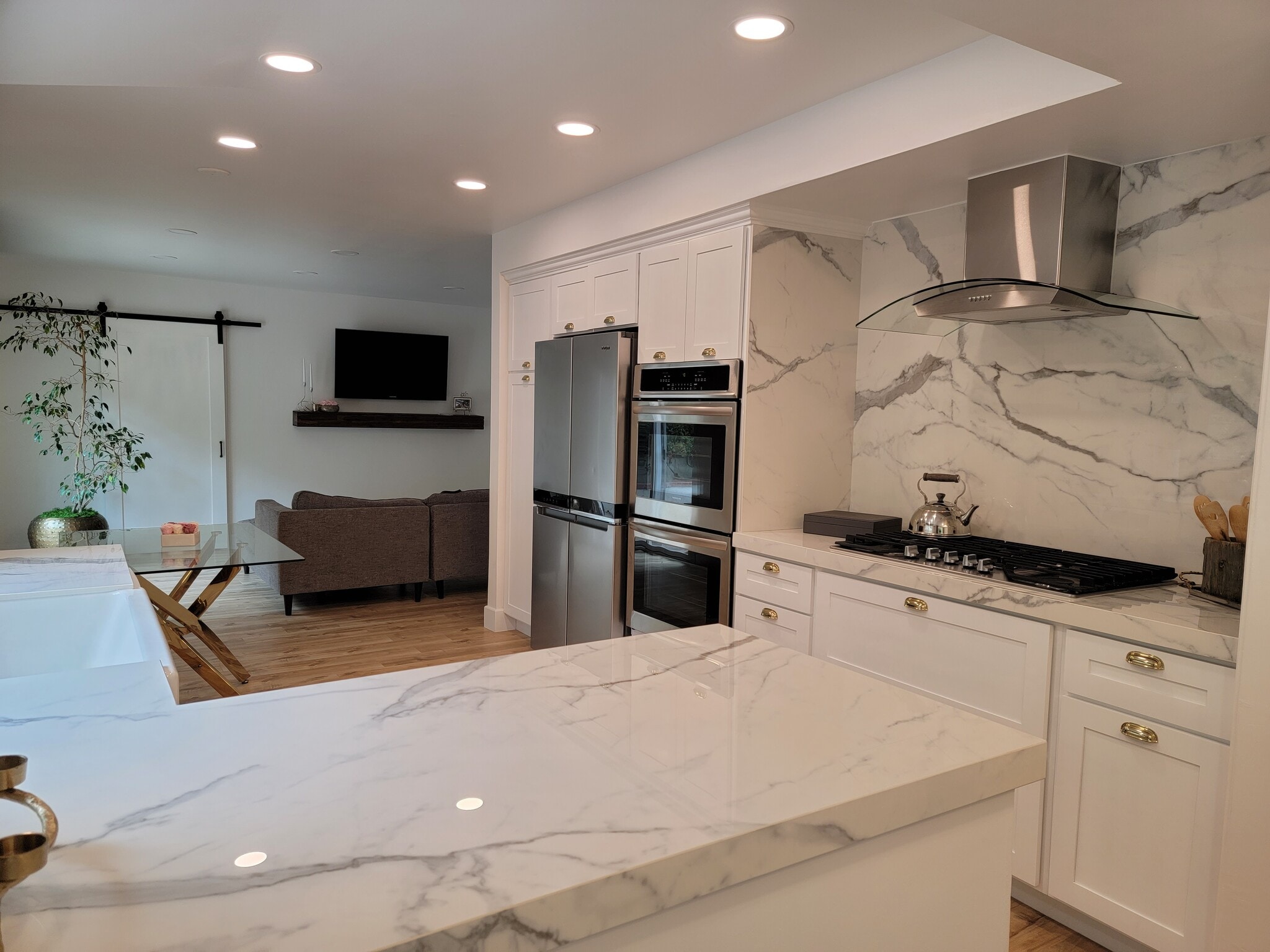 Building Photo - 16974 Escalon Dr