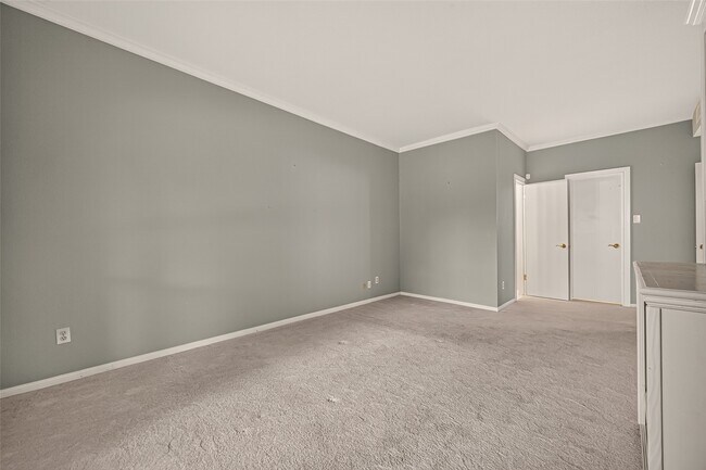 Building Photo - 1201 Bering Dr