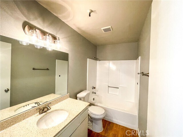 Building Photo - 13535 Yukon Ave