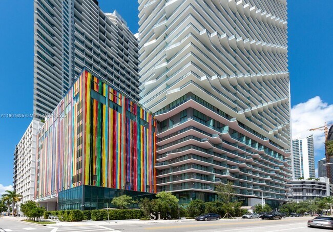 Primary Photo - 1300 S Miami Ave