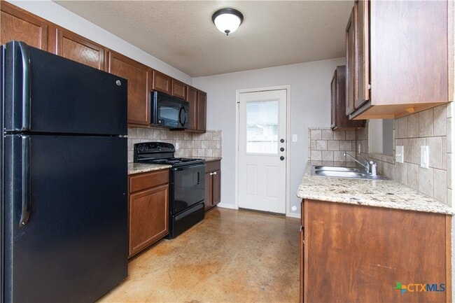 Building Photo - 4409 Brutus Ln