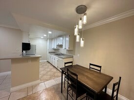 Building Photo - 227 Woodland Pky