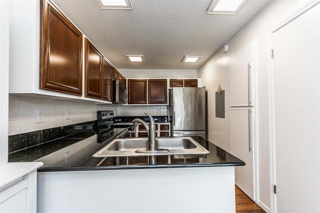 Building Photo - 4242 Capistrano Dr