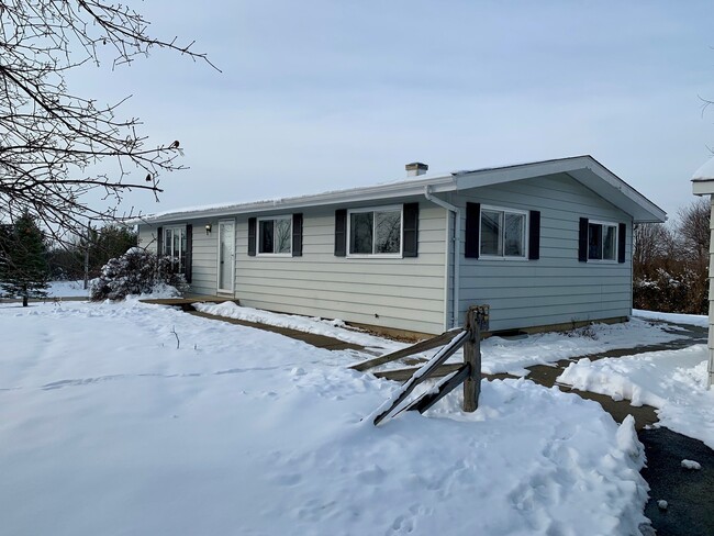 Primary Photo - 14218 Charlotte Dr
