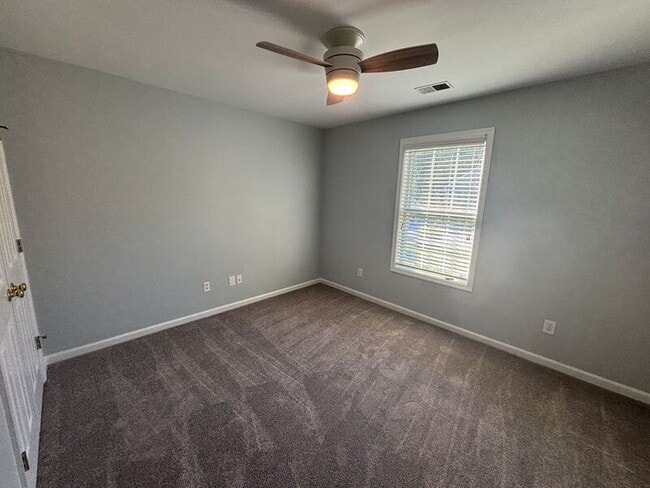 Building Photo - 3307 Crowell Ln