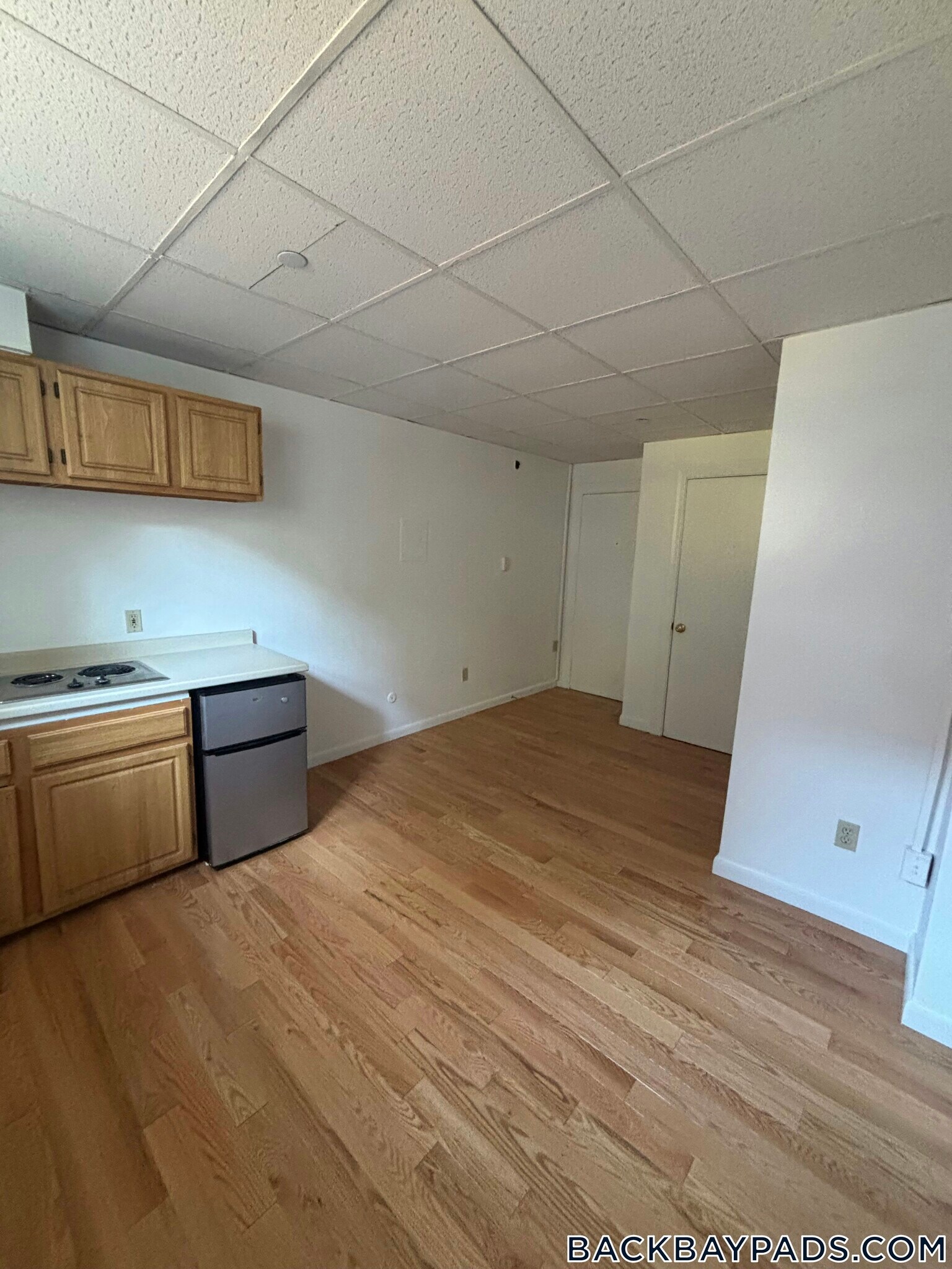 Building Photo - 405 Beacon St