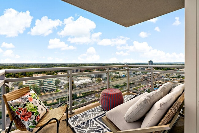 Building Photo - 8516 Leesburg Pike