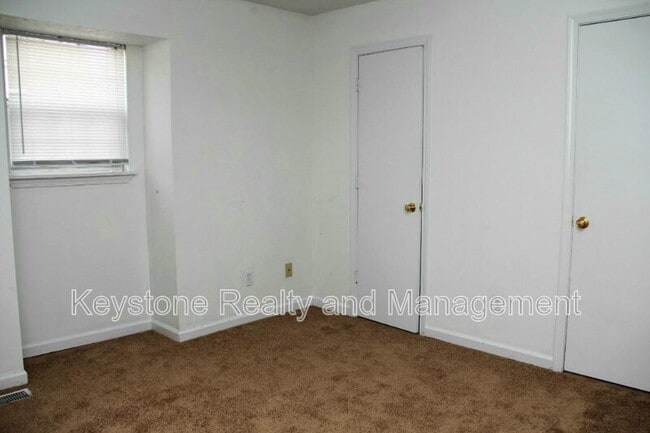 Building Photo - 1375 Thompsonville Ln