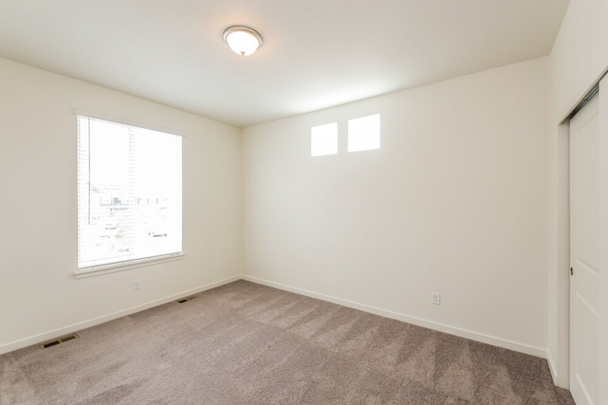 Building Photo - 18597 E 47th Pl