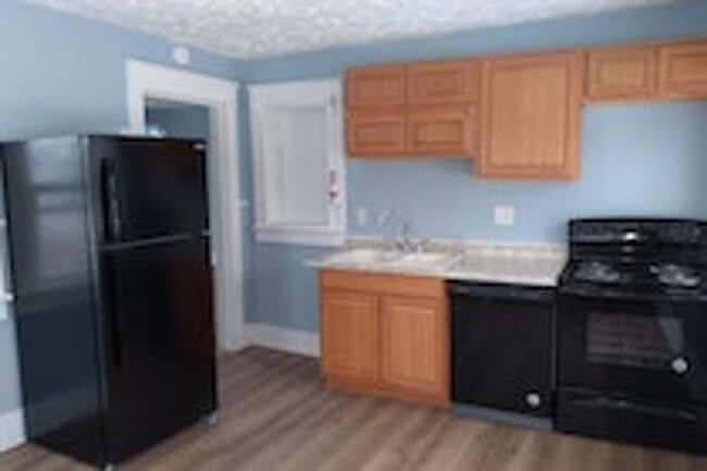 Building Photo - 2 bedroom apartment