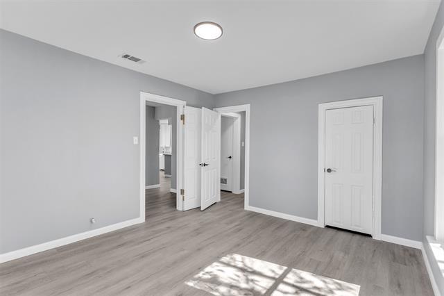 Building Photo - 904 N Virginia St