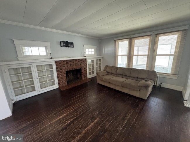 Building Photo - 416 Maryland Ave