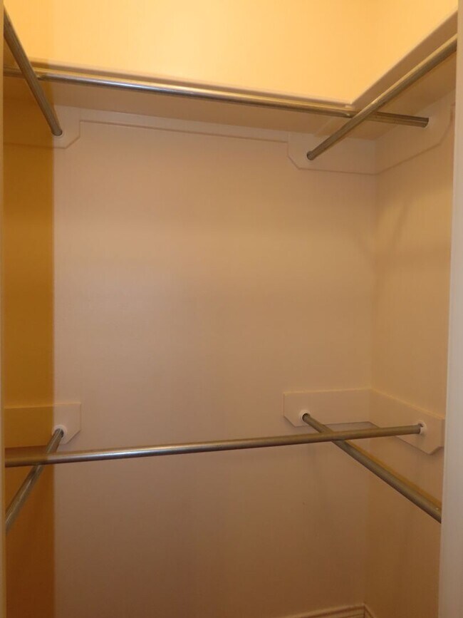 Building Photo - Cozy 3 Bedroom 2 Bathroom In Tyler!!