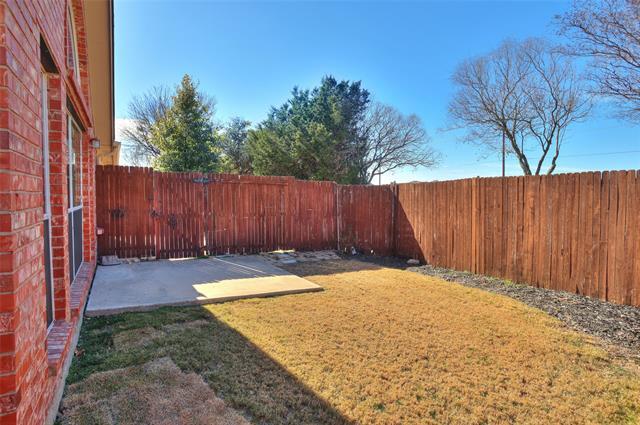 Building Photo - 6723 Lee Meadow Dr