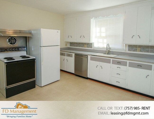 Building Photo - Well Maintained 2 BR 1 BA House in Williamsburg