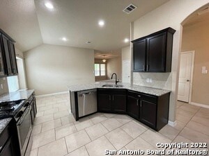 Building Photo - 15231 Stagehand Dr