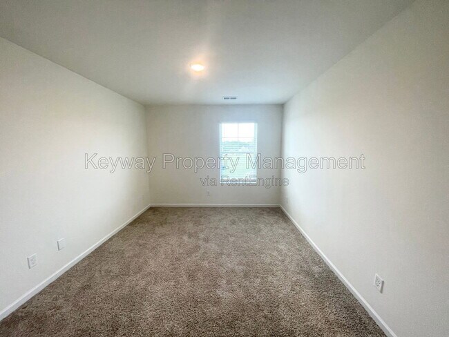 Building Photo - 5057 Needle Palm Rd NW