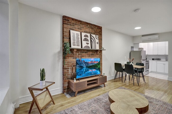 Building Photo - 179 E 102nd St