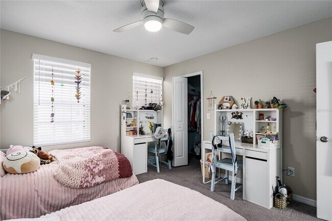 Building Photo - 6217 Fairmont Ln