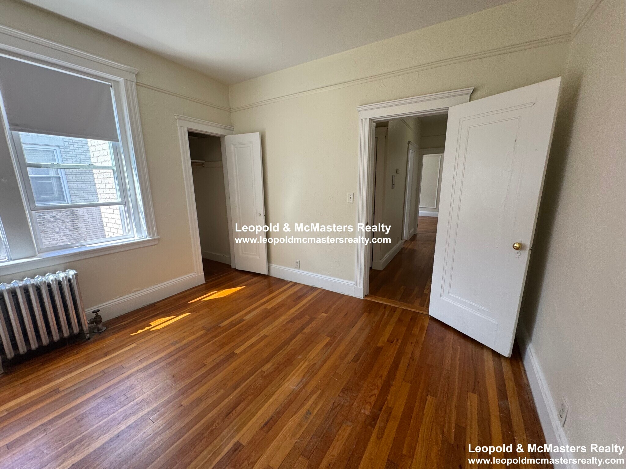 Building Photo - 309 Summit Ave