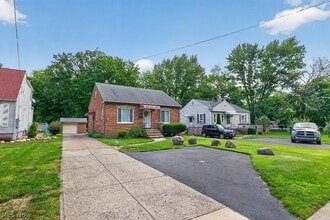 Building Photo - 4209 Clague Rd