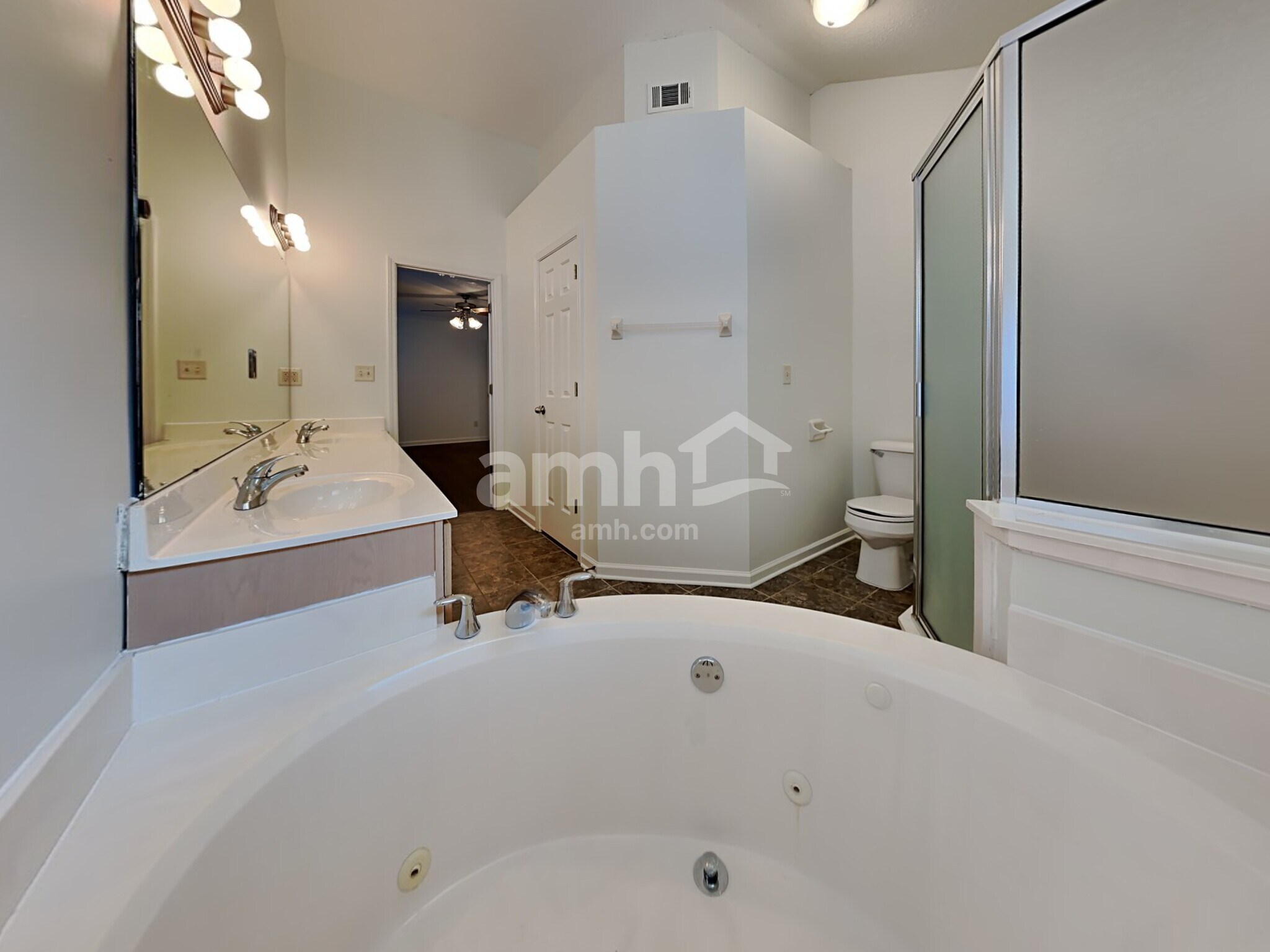 Building Photo - 6889 Show Boat Ln