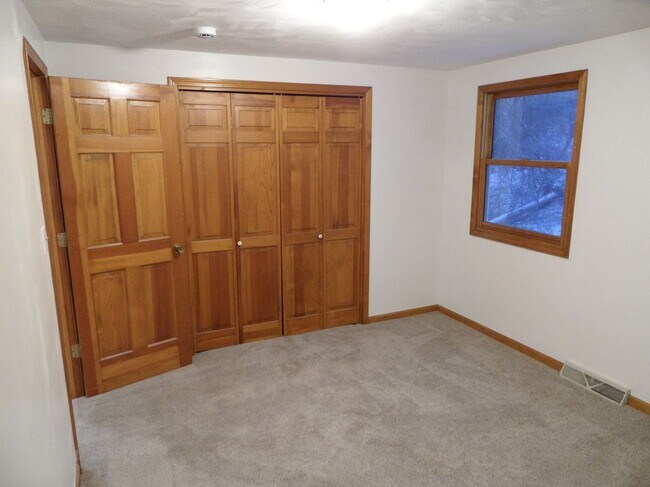 Building Photo - 921 Onondaga St