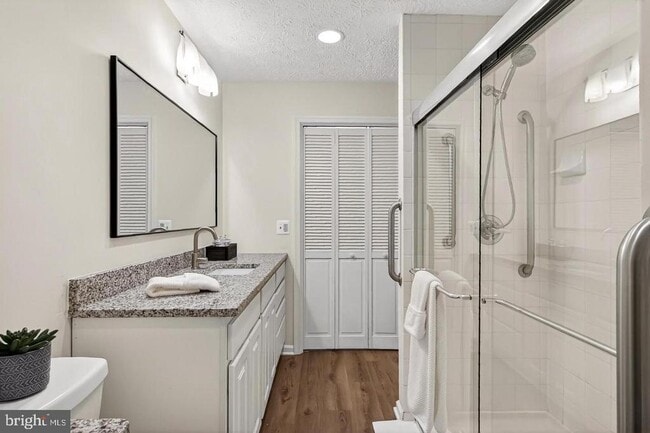 Building Photo - 2251 Hunters Run Dr