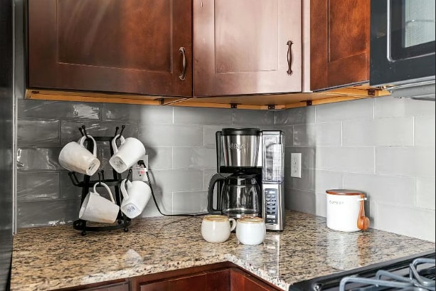 Building Photo - 13900 Harris Ridge Blvd