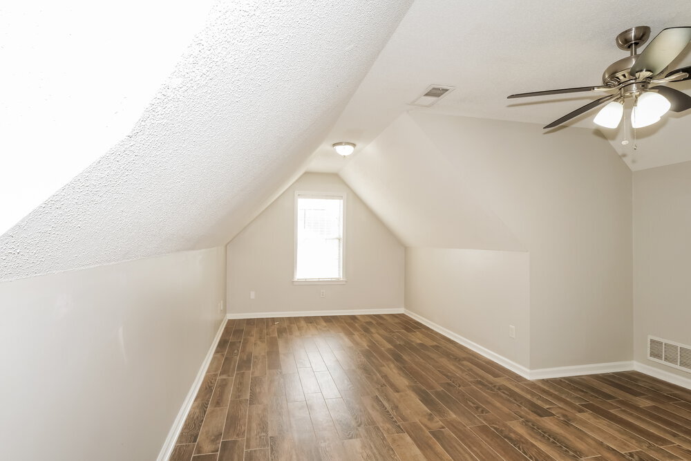 Building Photo - 1110 Greenwich Dr