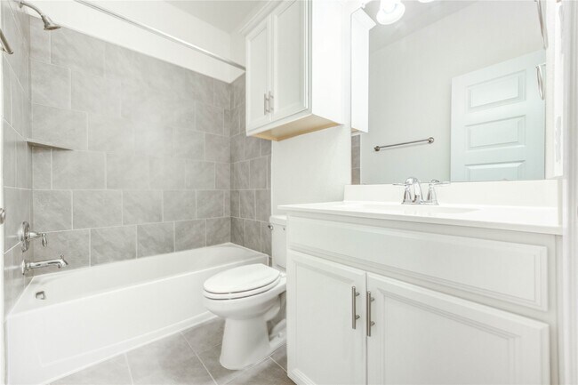 Building Photo - 4055 Woodland Meadow Dr