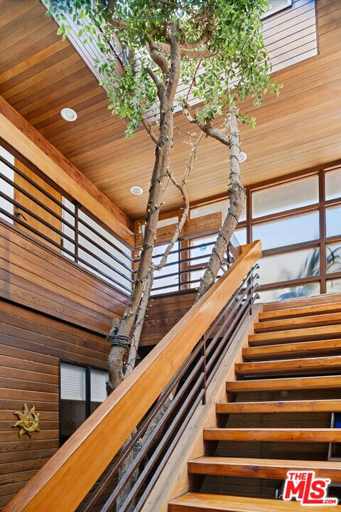 Building Photo - 24638 Malibu Rd