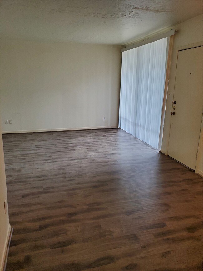 Building Photo - 3400 Timmons Ln
