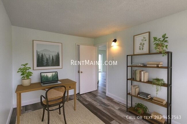 Building Photo - 22 Hillside Ln