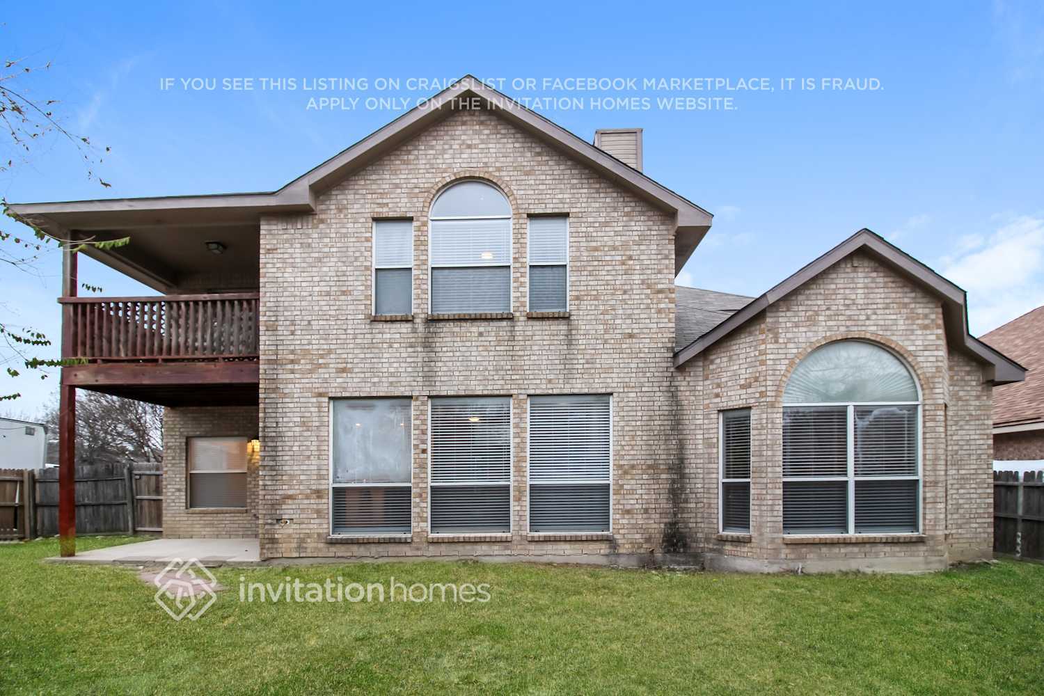 Building Photo - 4600 Lighthouse Dr