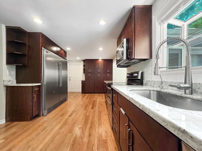 Building Photo - Flexible Living, Luxe Comfort: A Home That...