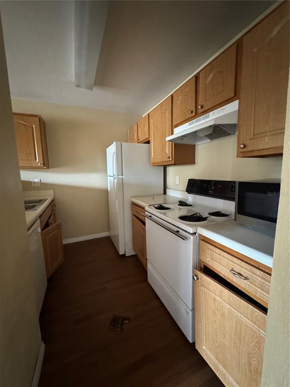 Building Photo - 4740 Walden Cir