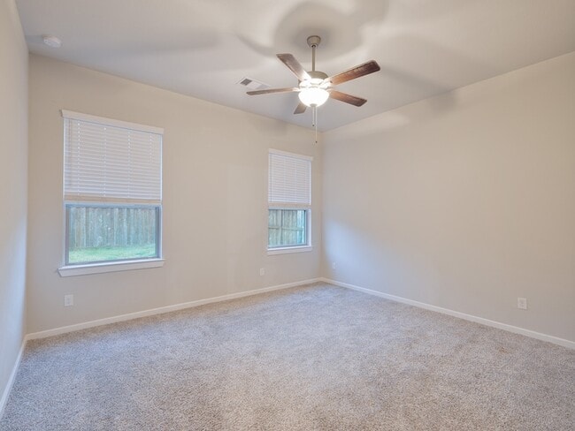 Building Photo - 7918 Pershing Ave