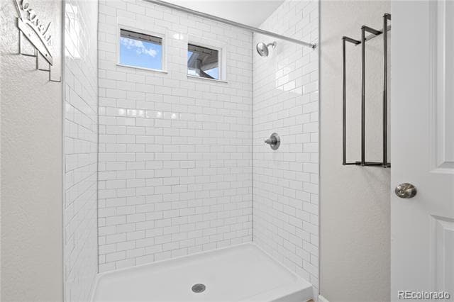 Building Photo - 9257 Mayflower Gulch Wy